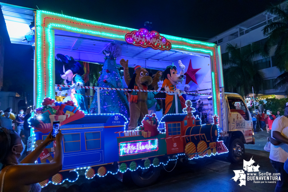 Con el apoyo de la Administración Distrital de Buenaventura, Celsia realizó el desfile mágico de la buena energía en Navidad