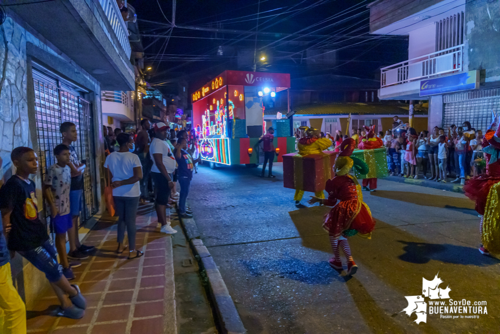 Con el apoyo de la Administración Distrital de Buenaventura, Celsia realizó el desfile mágico de la buena energía en Navidad