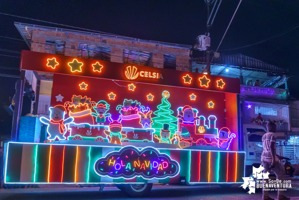 Con el apoyo de la Administración Distrital de Buenaventura, Celsia realizó el desfile mágico de la buena energía en Navidad