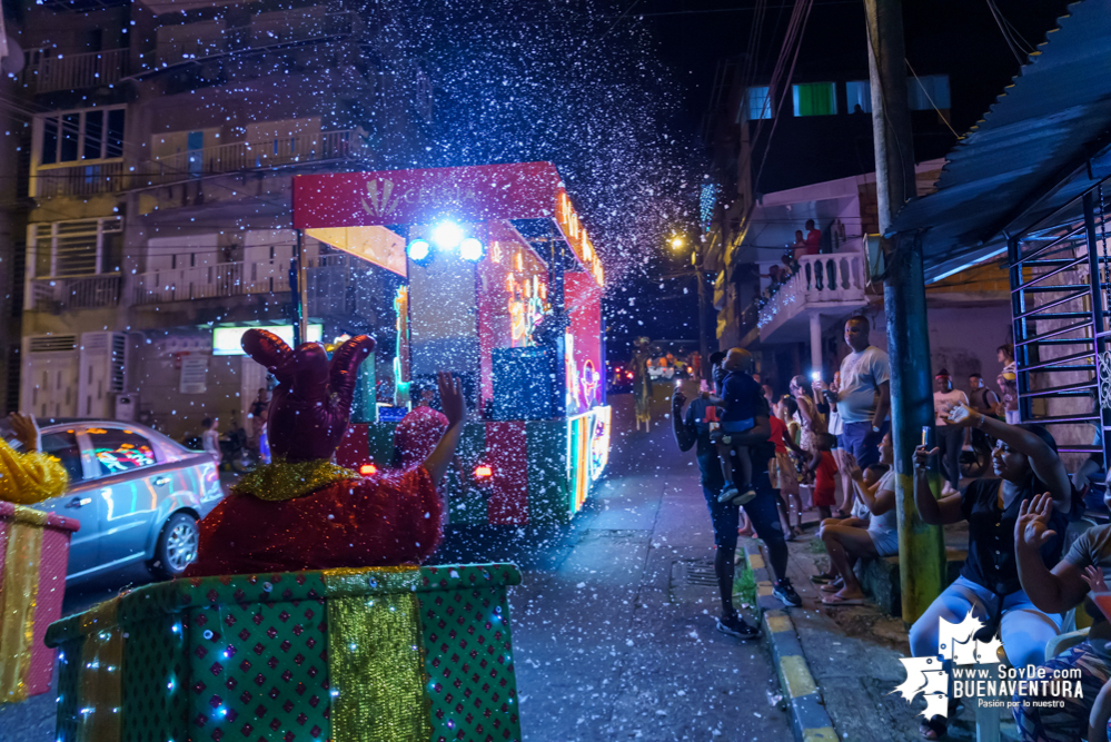 Con el apoyo de la Administración Distrital de Buenaventura, Celsia realizó el desfile mágico de la buena energía en Navidad