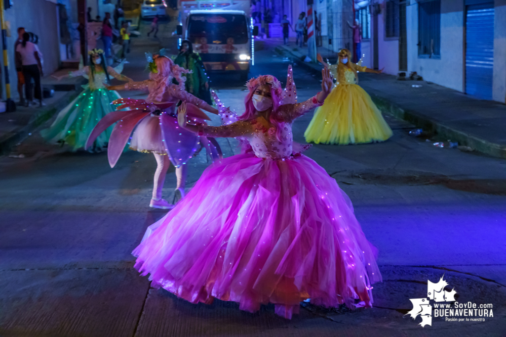 Con el apoyo de la Administración Distrital de Buenaventura, Celsia realizó el desfile mágico de la buena energía en Navidad
