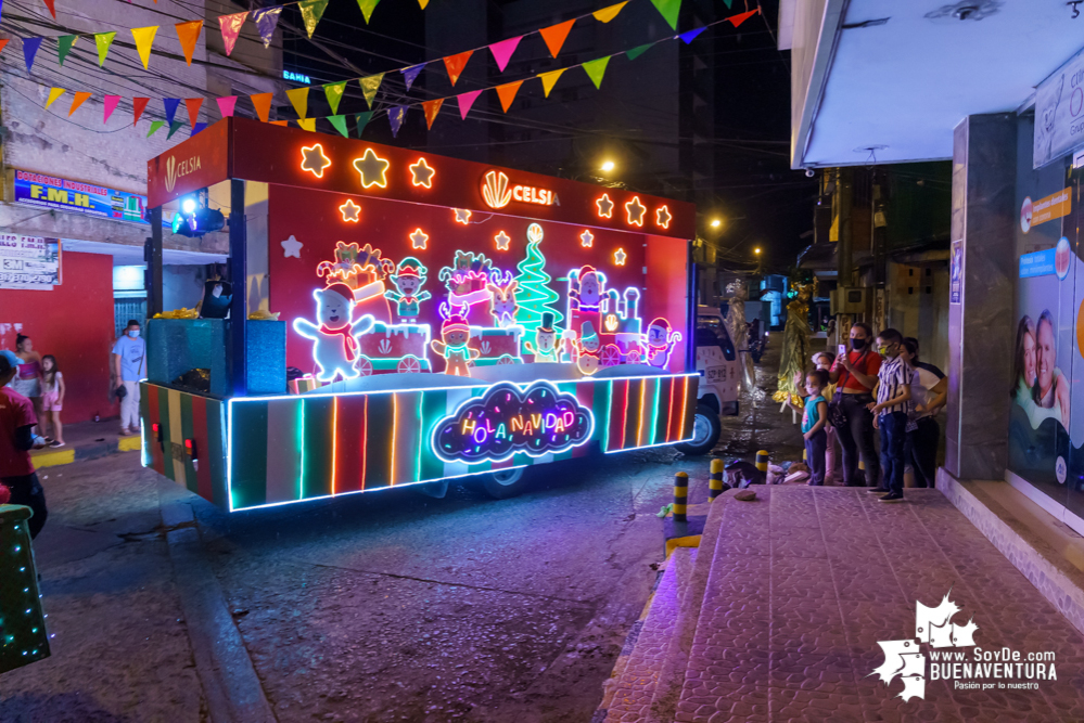 Con el apoyo de la Administración Distrital de Buenaventura, Celsia realizó el desfile mágico de la buena energía en Navidad