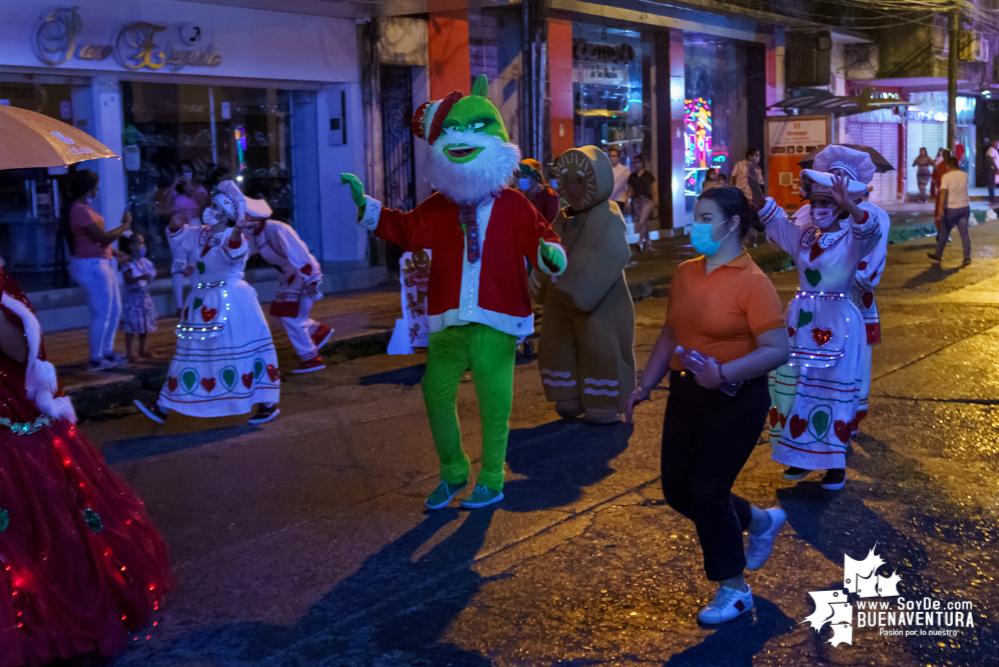 Con el apoyo de la Administración Distrital de Buenaventura, Celsia realizó el desfile mágico de la buena energía en Navidad