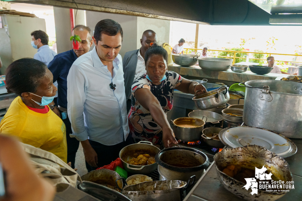 El precandidato a la Presidencia de la República por el Partido Conservador, David Barguil estuvo en Buenaventura