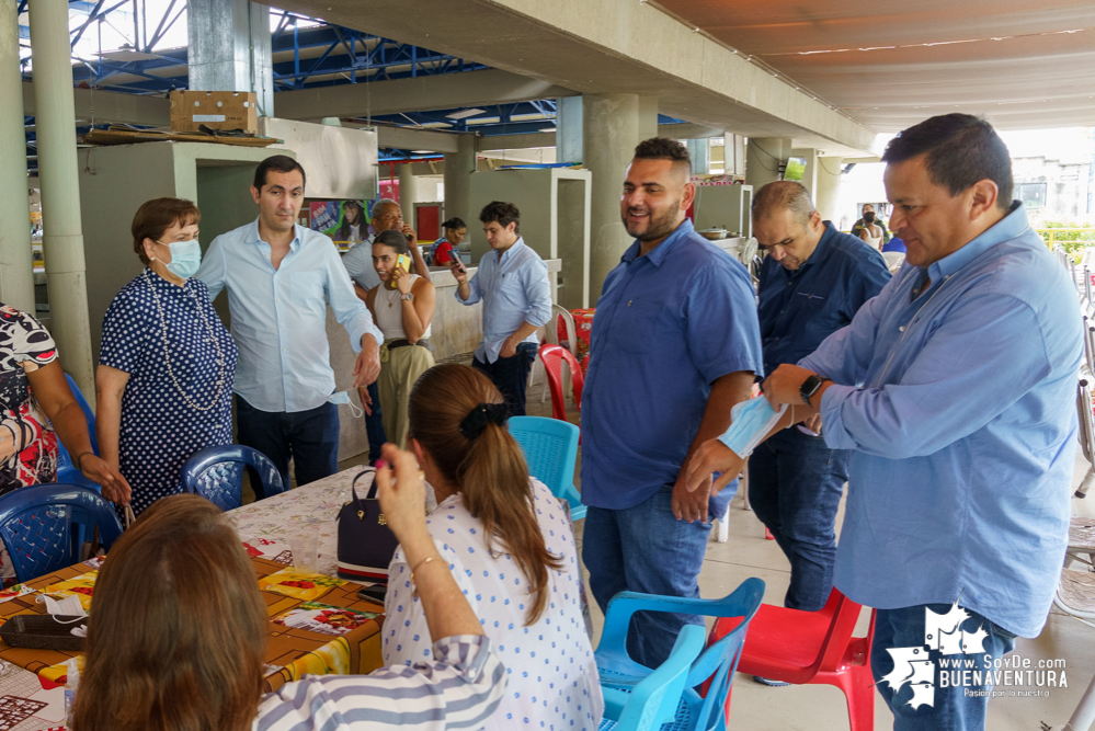 El precandidato a la Presidencia de la República por el Partido Conservador, David Barguil estuvo en Buenaventura