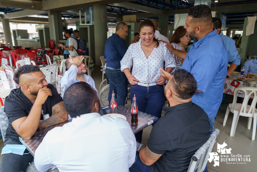 El precandidato a la Presidencia de la República por el Partido Conservador, David Barguil estuvo en Buenaventura