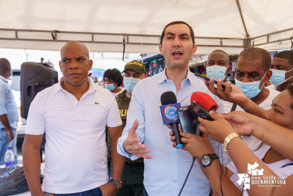 El precandidato a la Presidencia de la República por el Partido Conservador, David Barguil estuvo en Buenaventura