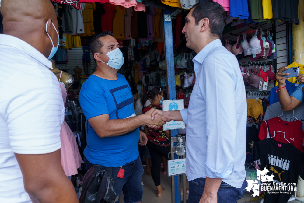 El precandidato a la Presidencia de la República por el Partido Conservador, David Barguil estuvo en Buenaventura