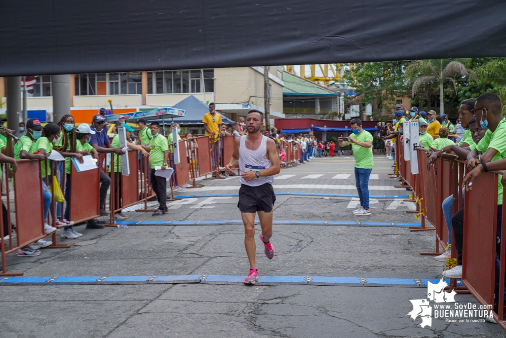 Más de mil atletas hicieron parte de la Carrera Atlética Buenaventura Corre 2021 