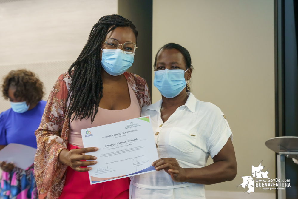 Mujeres microempresarias victimas del conflicto armada en Buenaventura, fortalecieron sus habilidades para el cambio social y empresarial
