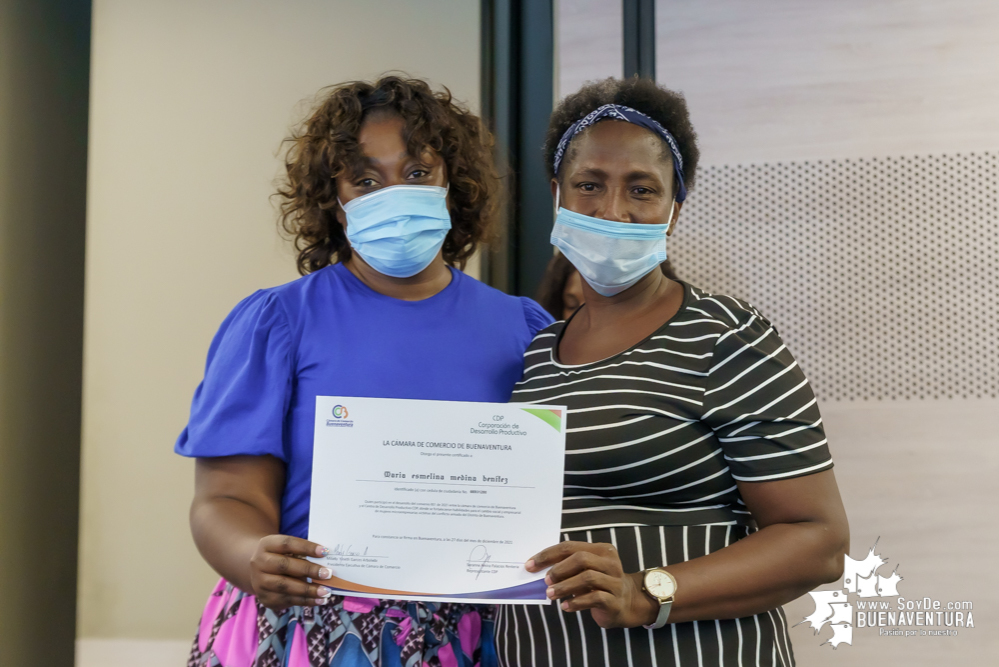 Mujeres microempresarias victimas del conflicto armada en Buenaventura, fortalecieron sus habilidades para el cambio social y empresarial