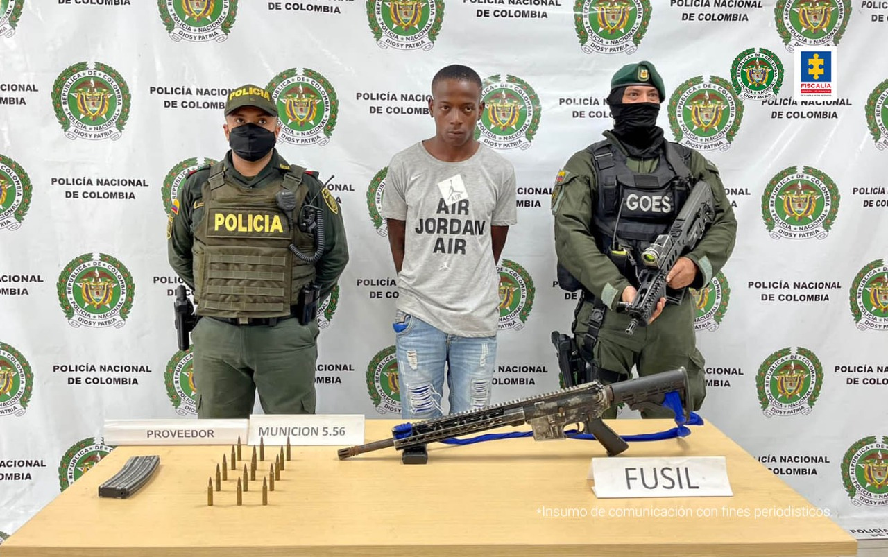 Fue privado de la libertad una persona que presuntamente portaba un fusil de uso privativo de las Fuerzas Militares