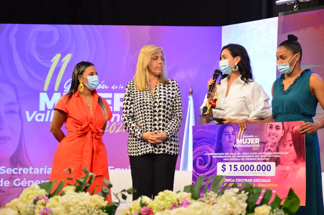 Gobierno departamental abre la convocatoria para el Galardón de la Mujer Vallecaucana 2022