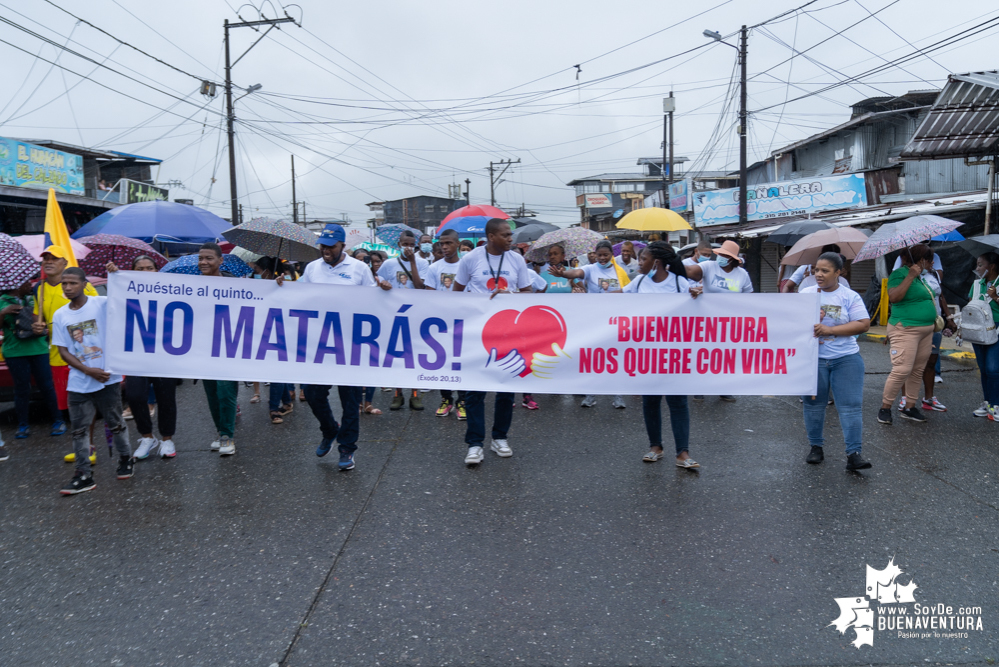 En Buenaventura no solo se marchó por la vida y la paz, sino también contra el miedo y la desesperanza