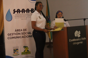 Fueron premiados los estudiantes que participaron del concurso liderado por la SAAAB “Deja tu Huella por la Madre Tierra” 