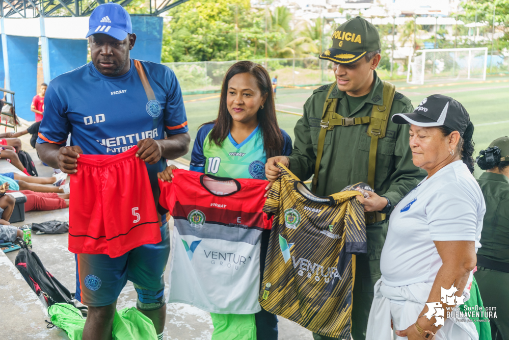 Avanza con éxito el torneo de fútbol Copa Sin Fronteras, auspiciado por la Policía, la Diócesis de Buenaventura y la Fundación Étikaverde para menores de 10 años