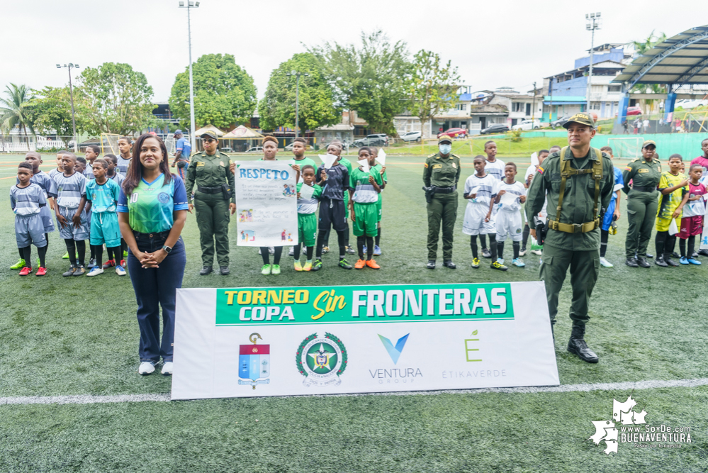 Avanza con éxito el torneo de fútbol Copa Sin Fronteras, auspiciado por la Policía, la Diócesis de Buenaventura y la Fundación Étikaverde para menores de 10 años