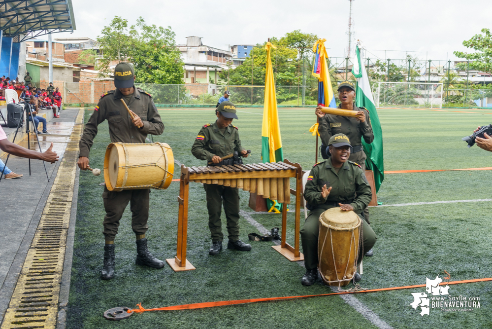 Avanza con éxito el torneo de fútbol Copa Sin Fronteras, auspiciado por la Policía, la Diócesis de Buenaventura y la Fundación Étikaverde para menores de 10 años