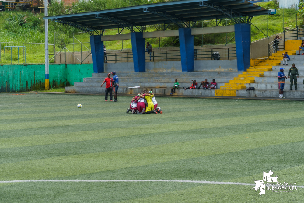 Avanza con éxito el torneo de fútbol Copa Sin Fronteras, auspiciado por la Policía, la Diócesis de Buenaventura y la Fundación Étikaverde para menores de 10 años