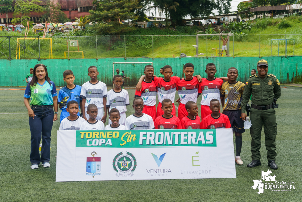 Avanza con éxito el torneo de fútbol Copa Sin Fronteras, auspiciado por la Policía, la Diócesis de Buenaventura y la Fundación Étikaverde para menores de 10 años