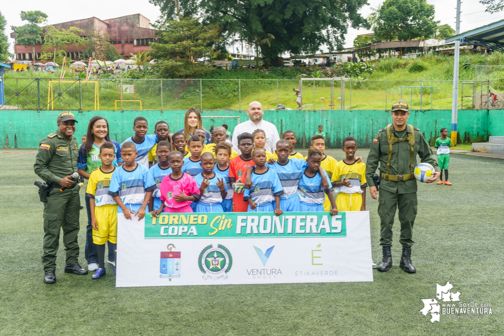 Avanza con éxito el torneo de fútbol Copa Sin Fronteras, auspiciado por la Policía, la Diócesis de Buenaventura y la Fundación Étikaverde para menores de 10 años