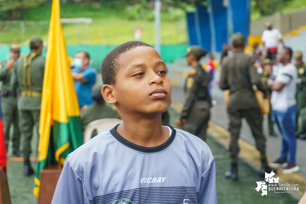 Avanza con éxito el torneo de fútbol Copa Sin Fronteras, auspiciado por la Policía, la Diócesis de Buenaventura y la Fundación Étikaverde para menores de 10 años