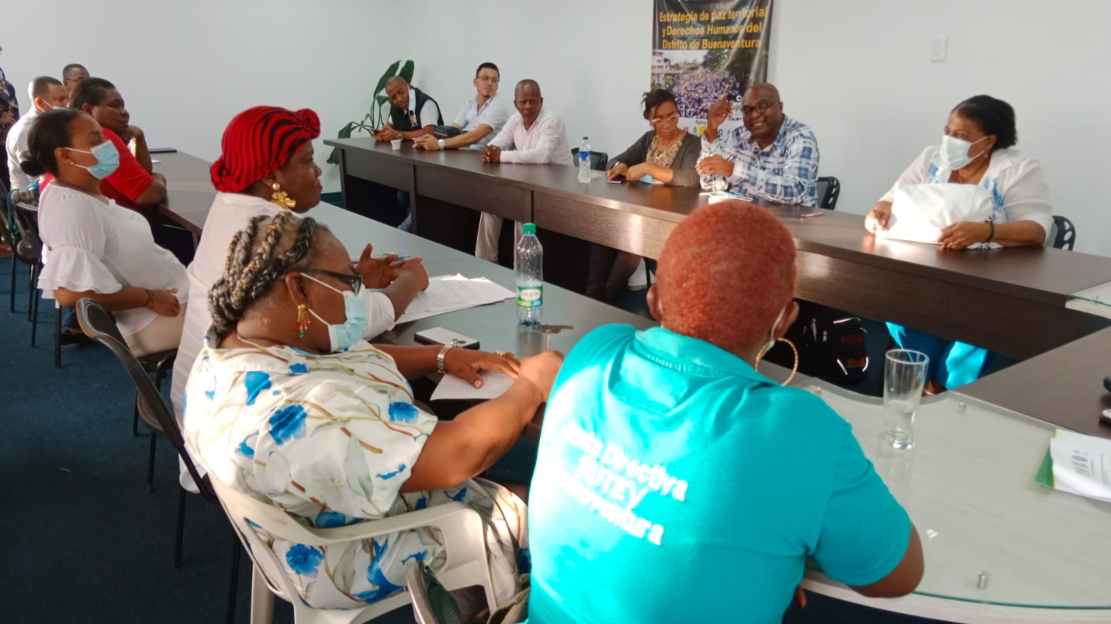 Fue firmado el acuerdo laboral entre sindicatos del sector educativo y la Administración Distrital de Buenaventura 