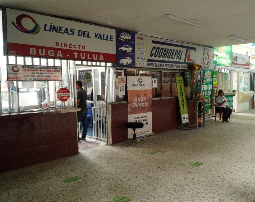 Hay cierre total de la vía Loboguerrero - Cali