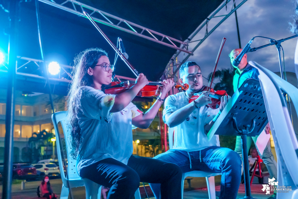 Niños, niñas y jóvenes de Buenaventura demostraron sus aptitudes musicales en el Estallido Cultural por la Paz y por la Vida