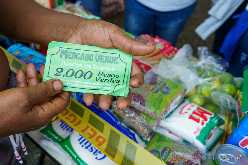 Más de 10 toneladas de residuos aprovechables fueron recuperados por el EPA Buenaventura en el barrio Juan XXIII durante el BioTrueque
