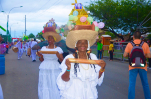 Buenaventura sobresalió con su cultura y tradición en el desfile la Fiesta de mi Pueblo, en la Feria de Cali