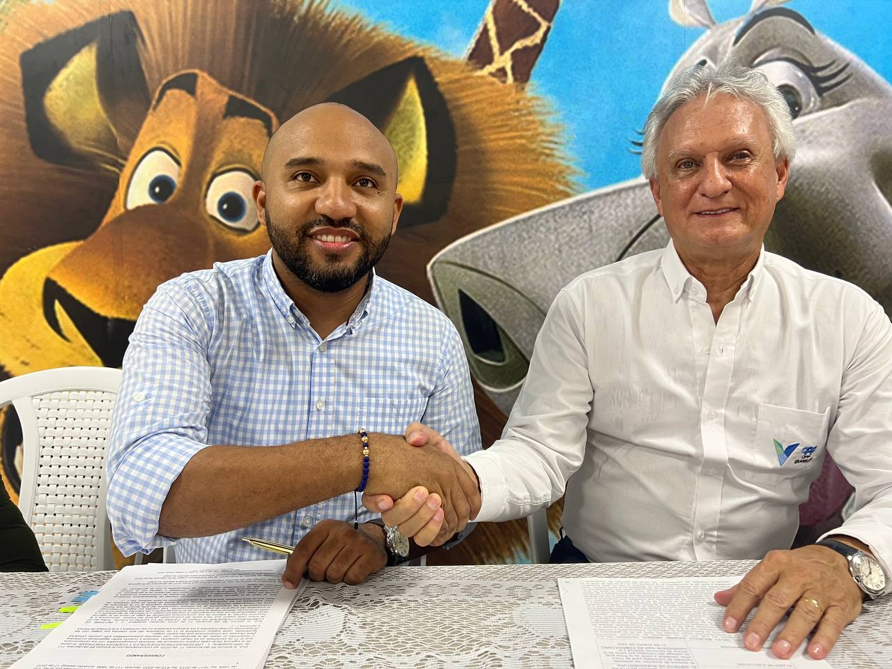 La Alcaldía Distrital de Buenaventura suscribió contrato de comodato con el Centro GES en el barrio Nayita para apoyar la reconstrucción del tejido social en el sector 