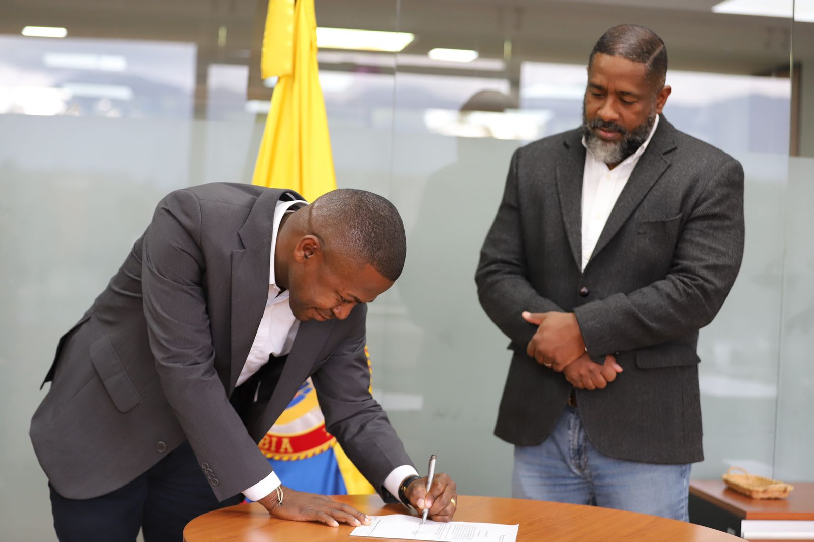 Astolfo Aramburo Vivas, hijo de Buenaventura, fue nombrado subdirector de Asuntos Étnicos de la Agencia Nacional de Tierras