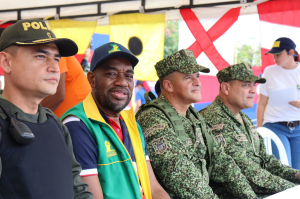 La Armada de Colombia impulsó campaña para apoyar en el renacer del Bajo Calima en Buenaventura 