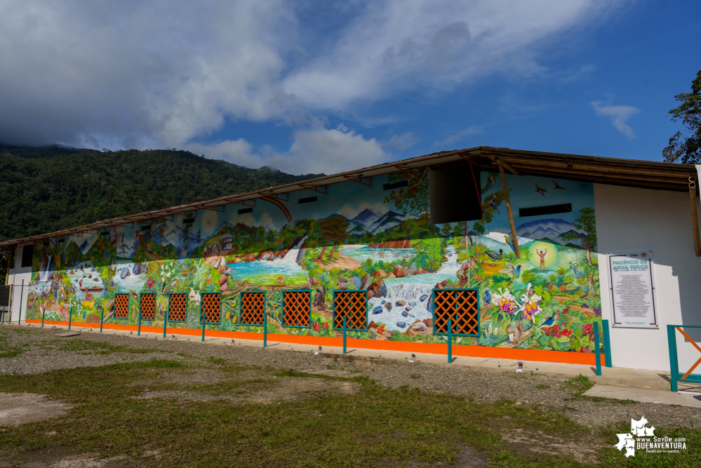 Pacífico de Agua Dulce: primera obra mural artística en zona rural de Buenaventura