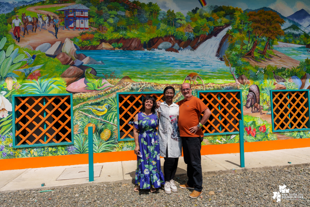 Pacífico de Agua Dulce: primera obra mural artística en zona rural de Buenaventura