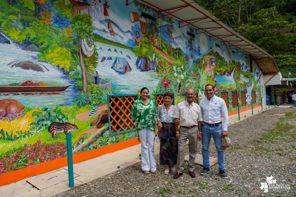 Pacífico de Agua Dulce: primera obra mural artística en zona rural de Buenaventura
