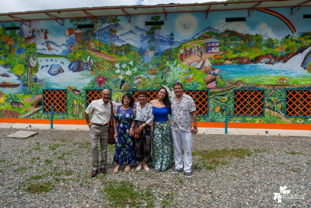 Pacífico de Agua Dulce: primera obra mural artística en zona rural de Buenaventura