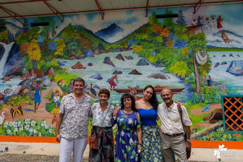 Pacífico de Agua Dulce: primera obra mural artística en zona rural de Buenaventura