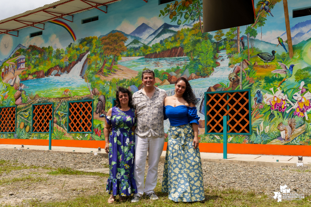 Pacífico de Agua Dulce: primera obra mural artística en zona rural de Buenaventura