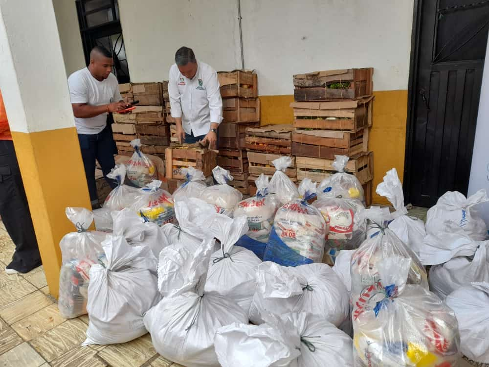 La Gobernación del Valle entregó 156 mercados a víctimas del conflicto armado del Bajo Calima en Buenaventura