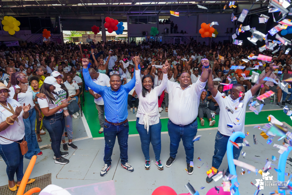 Con multitudinario acto político, Wilmar Valencia Orozco, afirma que es con hechos como se demuestra el amor por Buenaventura