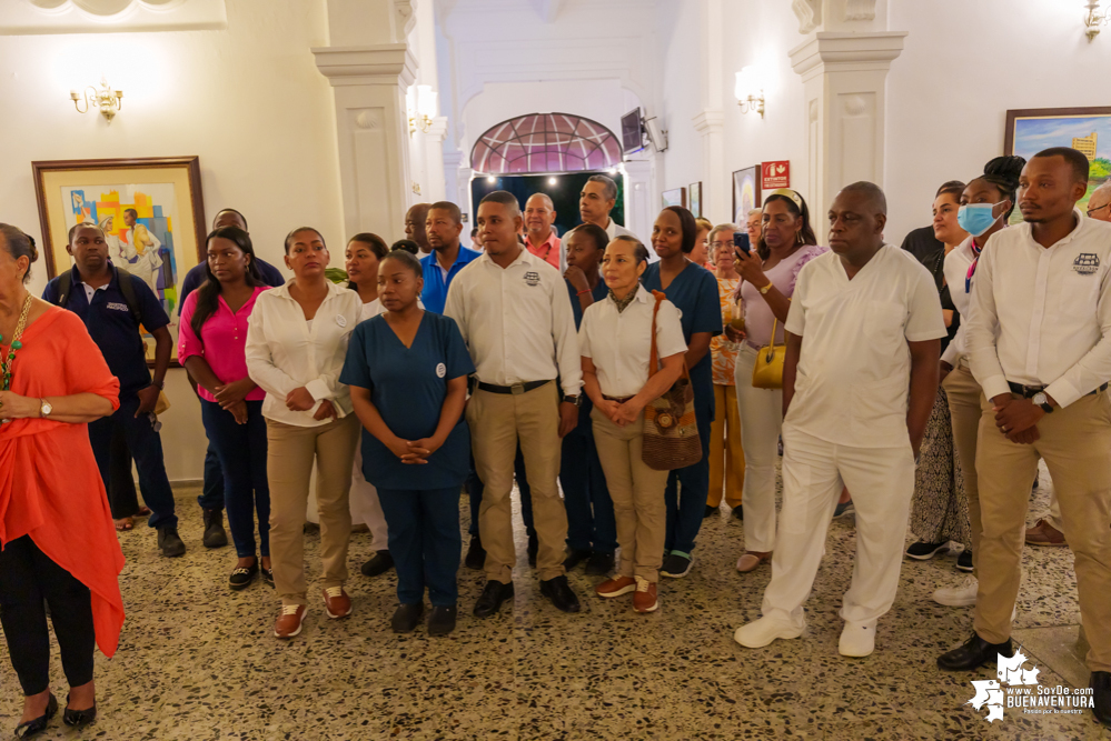 Acuarelistas de San Cipriano y el Hotel Estación dieron apertura la exposición Destino y Arte en el Pacífico