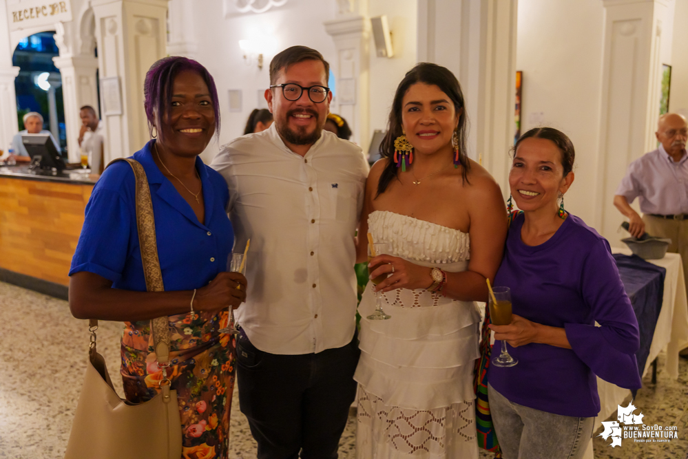 Acuarelistas de San Cipriano y el Hotel Estación dieron apertura la exposición Destino y Arte en el Pacífico