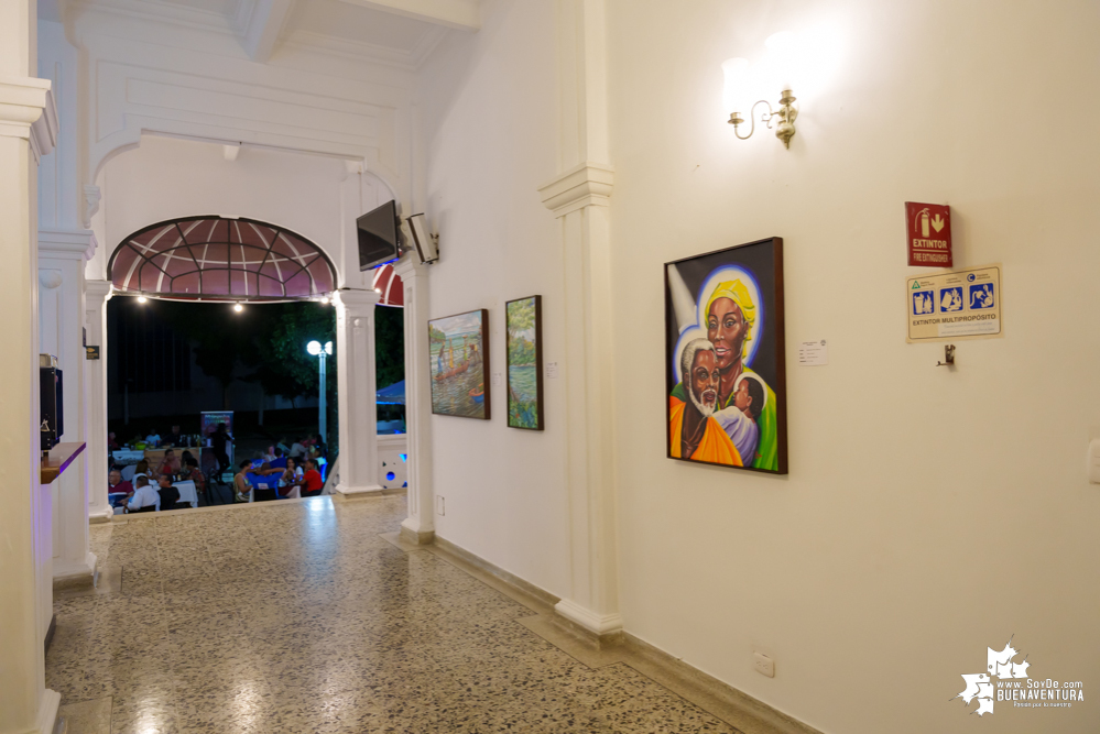 Acuarelistas de San Cipriano y el Hotel Estación dieron apertura la exposición Destino y Arte en el Pacífico