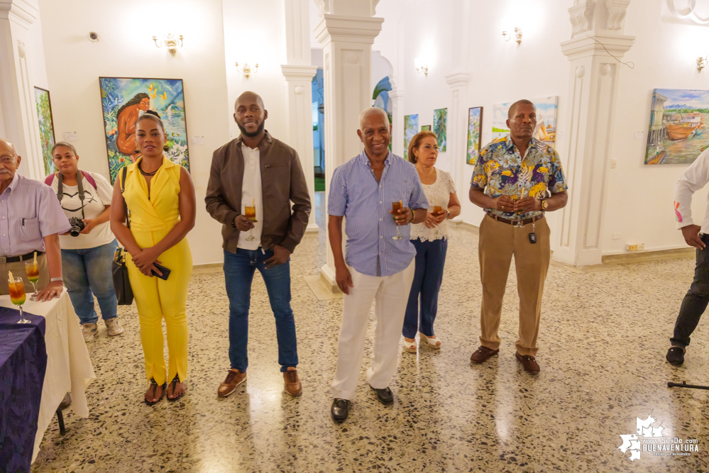 Acuarelistas de San Cipriano y el Hotel Estación dieron apertura la exposición Destino y Arte en el Pacífico