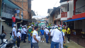 La ola verde se tomó las calles de la comuna 10 de Buenaventura: un imparable avance hacia la victoria