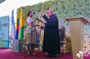 Ligia del Carmen Córdoba fue posesionada como Alcaldesa del Distrito Especial de Buenaventura