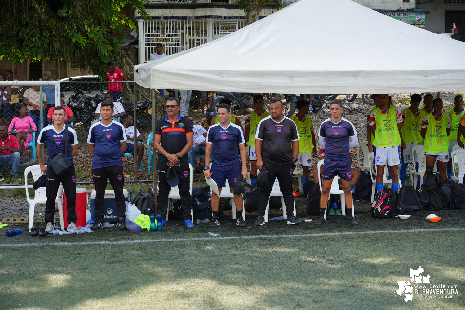 Algo más de 400 personas, asistieron al partido de fútbol internacional Sub-20 entre Buenaventura Vs. Puerto Cabello