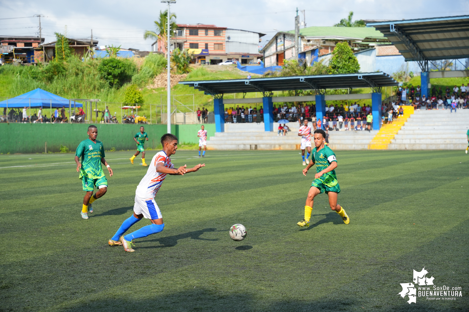 Algo más de 400 personas, asistieron al partido de fútbol internacional Sub-20 entre Buenaventura Vs. Puerto Cabello
